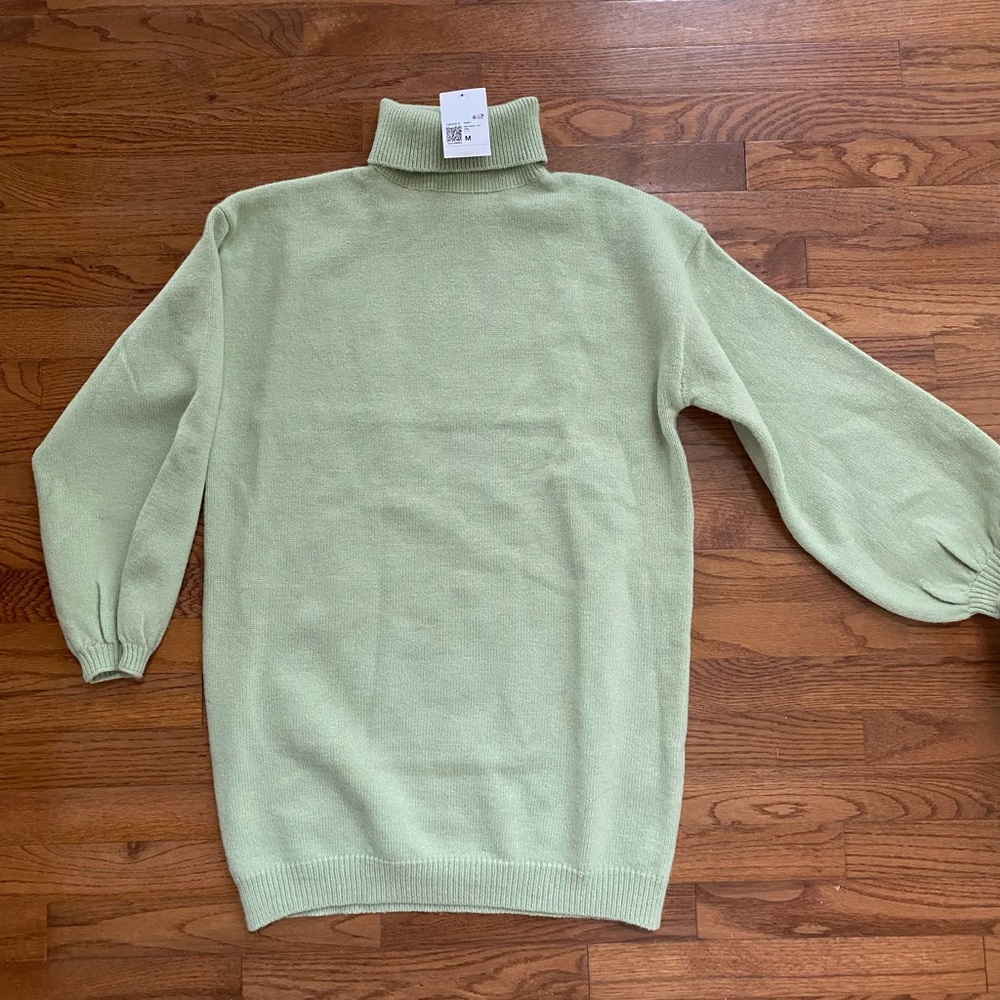 NWT Green Sweater Dress